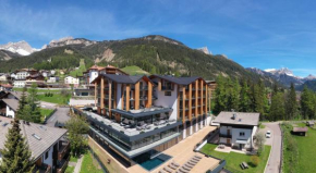 Ciampedie Luxury Alpine Spa Hotel Vigo Di Fassa